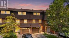 34-360 BLAKE STREET | Barrie Ontario | Slide Image One