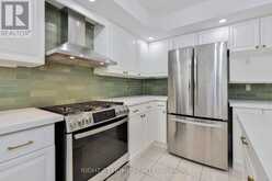 560 CHAGALL COURT | Mississauga Ontario | Slide Image Fifteen