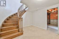 560 CHAGALL COURT | Mississauga Ontario | Slide Image Thirty-five
