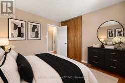 2 ACKROW COURT | Toronto Ontario | Slide Image Nineteen