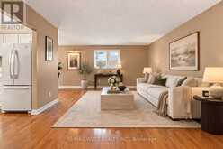 2 ACKROW COURT | Toronto Ontario | Slide Image Six