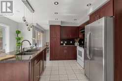 723 CHESAPEAKE DRIVE | Waterloo Ontario | Slide Image Fourteen