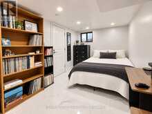 301 DUPONT STREET | Toronto Ontario | Slide Image Nine