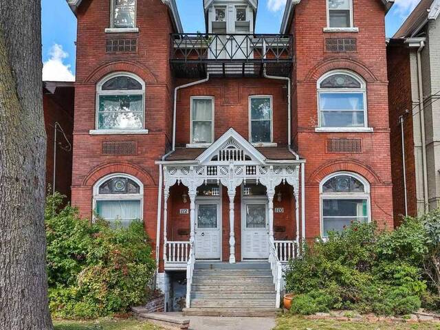 112 BALDWIN STREET Toronto Ontario, M5T 1L6 - 6 Bedrooms Home For Sale