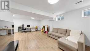 40 SNOWSHOE MILL WAY | Toronto Ontario | Slide Image Thirty-four