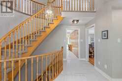 22 MCCLENNY DRIVE N | Aurora Ontario | Slide Image Ten