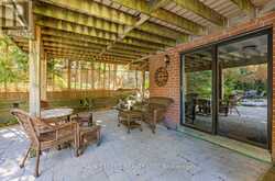 22 MCCLENNY DRIVE N | Aurora Ontario | Slide Image Thirty-eight