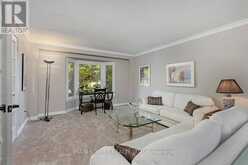 22 MCCLENNY DRIVE N | Aurora Ontario | Slide Image Nine