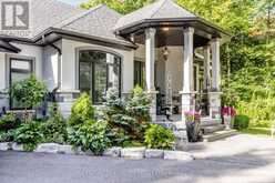 2 SYCAMORE CIRCLE | Springwater Ontario | Slide Image Two