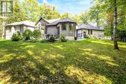 2 SYCAMORE CIRCLE | Springwater Ontario | Slide Image Thirty-nine