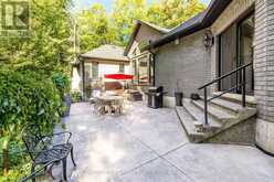 2 SYCAMORE CIRCLE | Springwater Ontario | Slide Image Forty