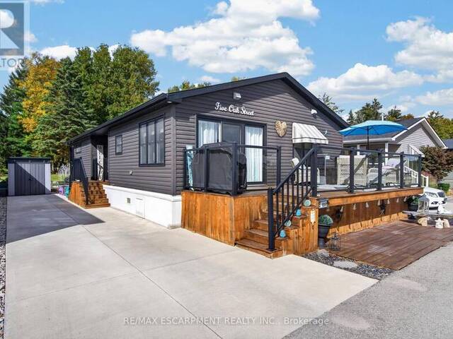 5 OAK STREET - 4449 MILBUROUGH LINE Burlington Ontario, L7P 0C5 - 2 Bedrooms Home For Sale