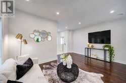 36 EVERETT STREET | Markham Ontario | Slide Image Eight