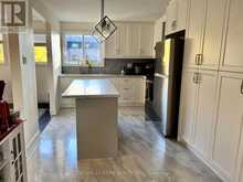 38 HENDERSON DRIVE | Aurora Ontario | Slide Image Seven