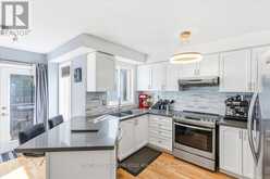 347 WOODFERN WAY | Newmarket Ontario | Slide Image Seven