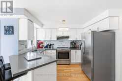 347 WOODFERN WAY | Newmarket Ontario | Slide Image Eight