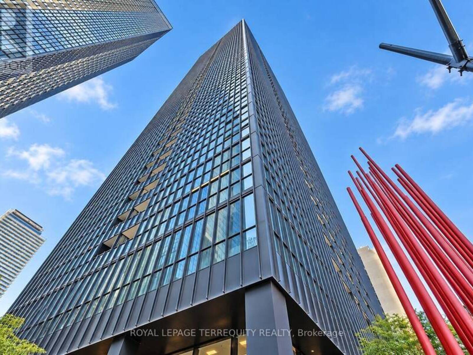 2509 - 110 CHARLES STREET E, Toronto, Ontario M4Y 1T5