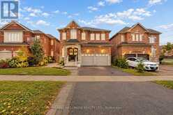4 ROTHBURY ROAD | Richmond Hill Ontario | Slide Image One
