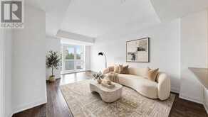 507 - 15 STOLLERY POND CRESCENT | Markham Ontario | Slide Image Ten