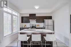 38 - 181 PARKTREE DRIVE | Vaughan Ontario | Slide Image Twelve