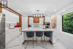 20 CHERRY BLOSSOM LANE | Markham Ontario | Slide Image Twenty