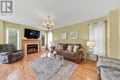 27 MALLARD MARSH CRESCENT | Richmond Hill Ontario | Slide Image Ten