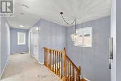 27 MALLARD MARSH CRESCENT | Richmond Hill Ontario | Slide Image Sixteen