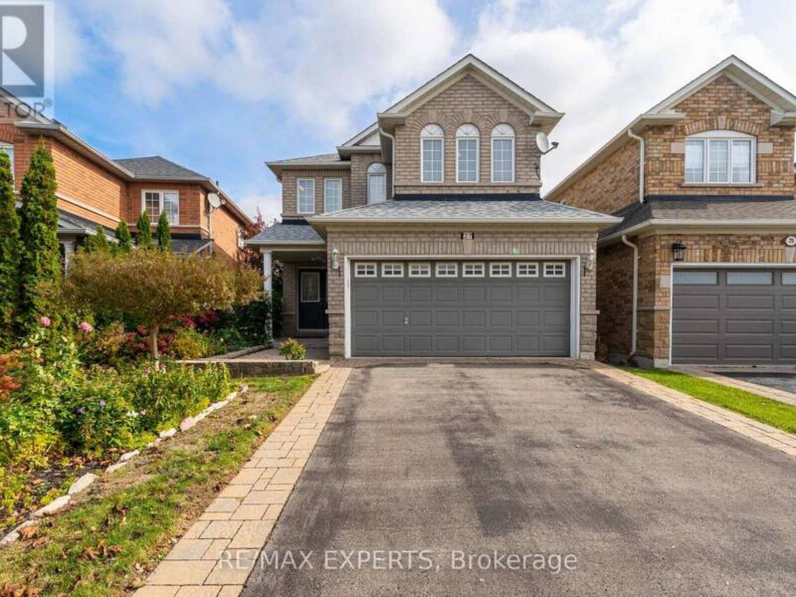 27 MALLARD MARSH CRESCENT, Richmond Hill, Ontario L4E 4M2