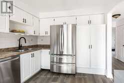 44 MICHAEL DRIVE | Richmond Hill Ontario | Slide Image Ten