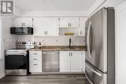 44 MICHAEL DRIVE | Richmond Hill Ontario | Slide Image Eleven