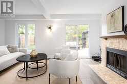 44 MICHAEL DRIVE | Richmond Hill Ontario | Slide Image Five