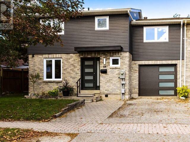 44 MICHAEL DRIVE Richmond Hill Ontario, L4C 5W7 - 4 Bedrooms Home For Sale