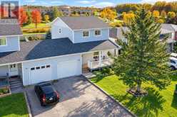 15 JENNINGS DRIVE | Penetanguishene Ontario | Slide Image Two