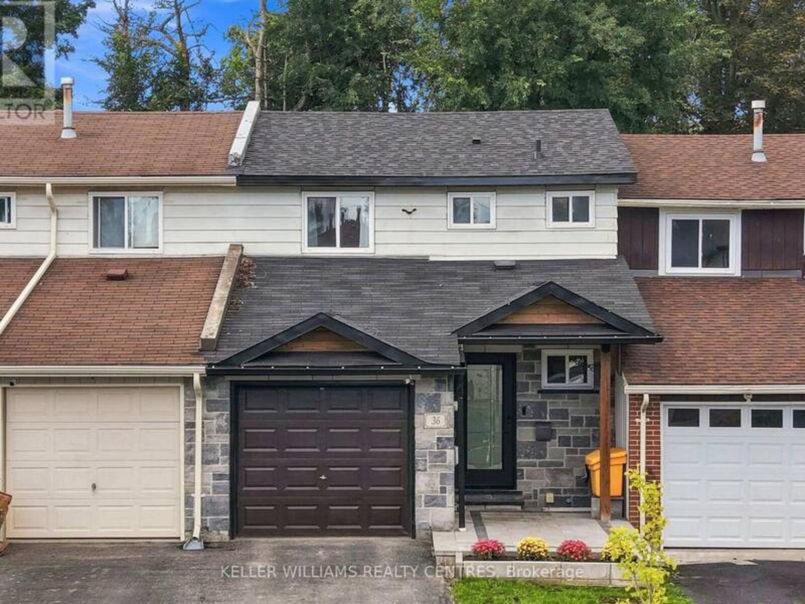 36 CHAUCER CRESCENT, Barrie, Ontario L4N 4T7