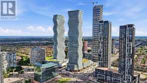 3709 - 3900 CONFEDERATION PARKWAY | Mississauga Ontario | Slide Image Thirty