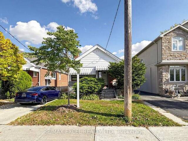 11 HUTTON AVENUE Toronto Ontario, M4C 3L2 - 3 Bedrooms Home For Sale