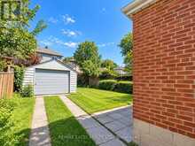 11 HUTTON AVENUE | Toronto Ontario | Slide Image Seventeen