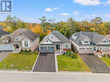16 OAKMONT AVENUE | Oro-Medonte Ontario | Slide Image Three
