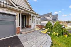 16 OAKMONT AVENUE | Oro-Medonte Ontario | Slide Image Five