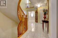 5 PINECONE WAY E | Brampton Ontario | Slide Image Seven