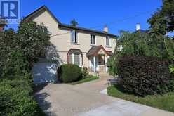 1098 KIPLING AVENUE | Toronto Ontario | Slide Image Three