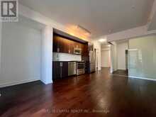 512 - 2212 LAKE SHORE BOULEVARD W | Toronto Ontario | Slide Image Three