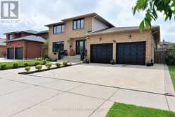 43 REGALVIEW DRIVE | Hamilton Ontario | Slide Image Two