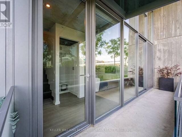 TH105 - 170 BAYVIEW AVENUE Toronto Ontario, M5A 0M4 - 3 Bedrooms Condo For Sale