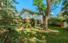 29 FLUELLEN DRIVE | Toronto Ontario | Slide Image Forty