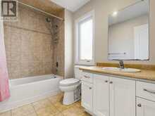 18 DON ROSE BOULEVARD | East Gwillimbury Ontario | Slide Image Forty