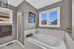 7 MILLIGAN STREET | Bradford West Gwillimbury Ontario | Slide Image Fifteen