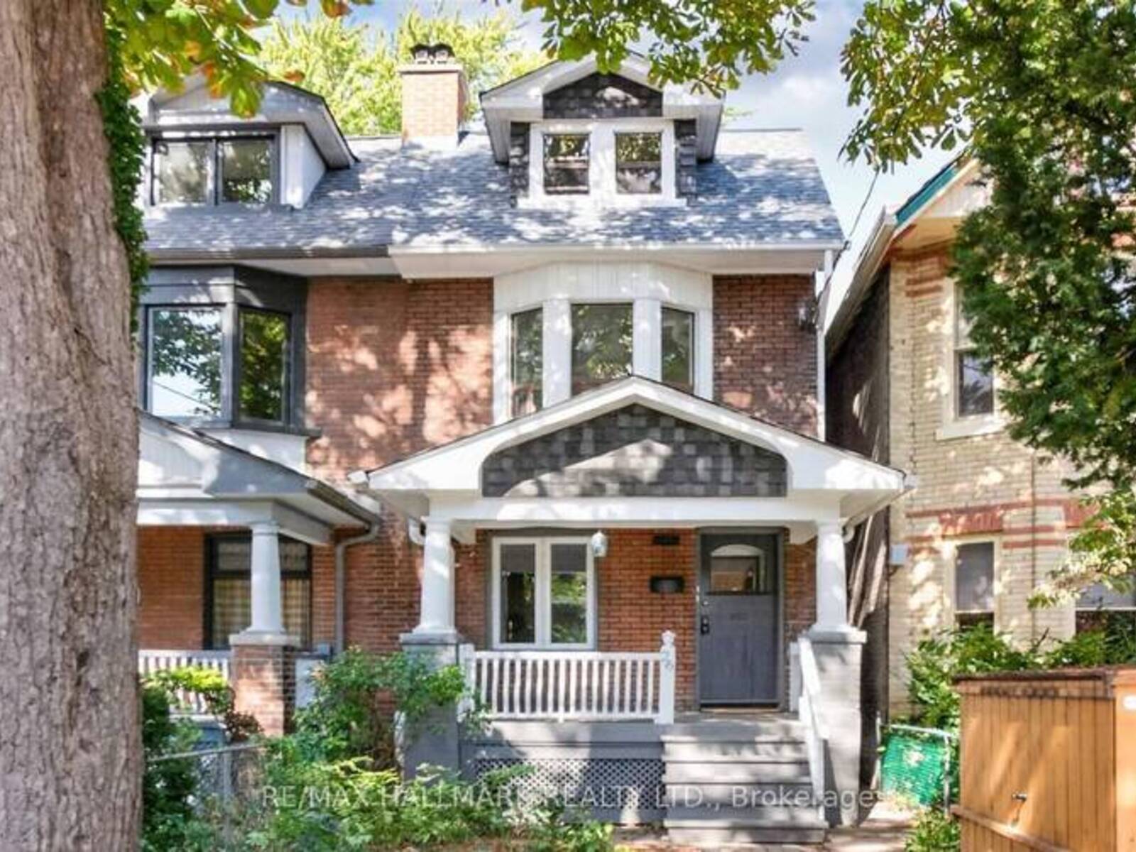 26 PEARSON AVENUE, Toronto, Ontario M6R 1G1