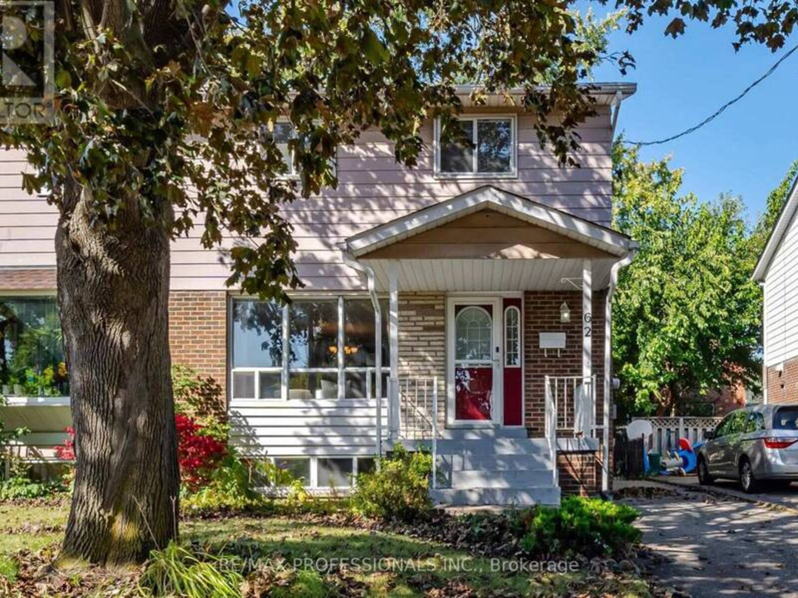 62 EDILOU DRIVE, Toronto, Ontario M8W 4B3