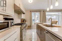 31 JACOB DETWEILLER DRIVE | Kitchener Ontario | Slide Image Twelve